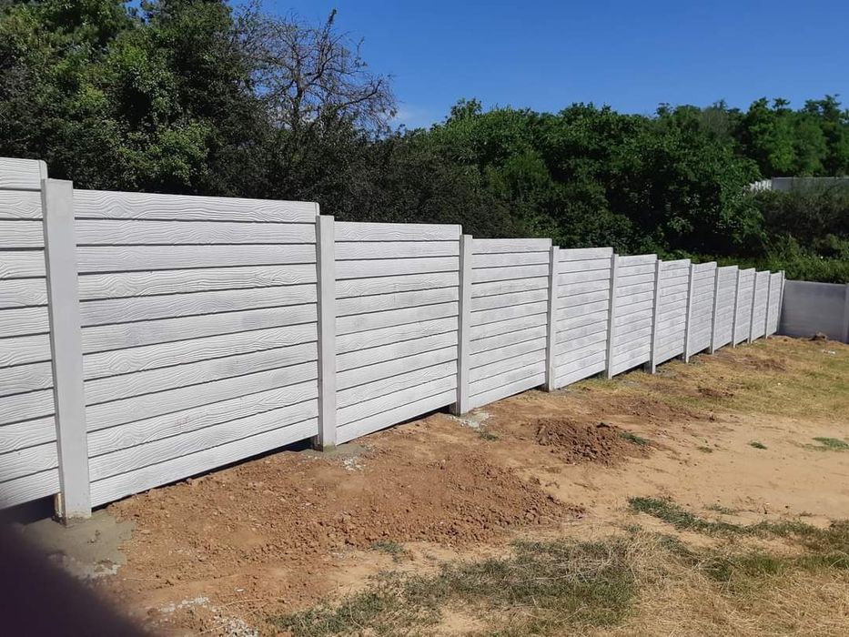 Gard de beton  250   lacra  cu montaji si trasport