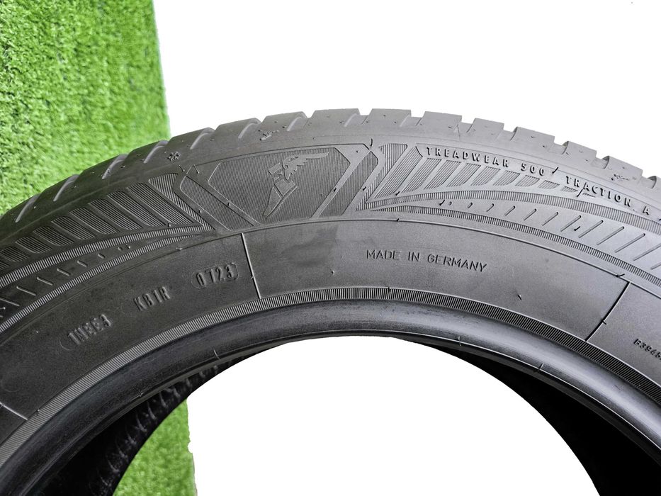 4бр. 215/65/17 GOODYEAR VECOR 4 Seasons