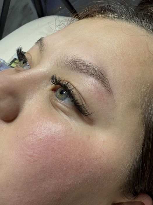 Наращивание ресниц и визажист с выездом