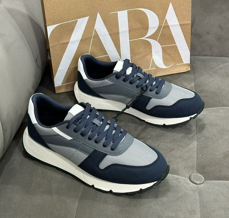 Оригинальные  кроссовки от Zara люкс качество.