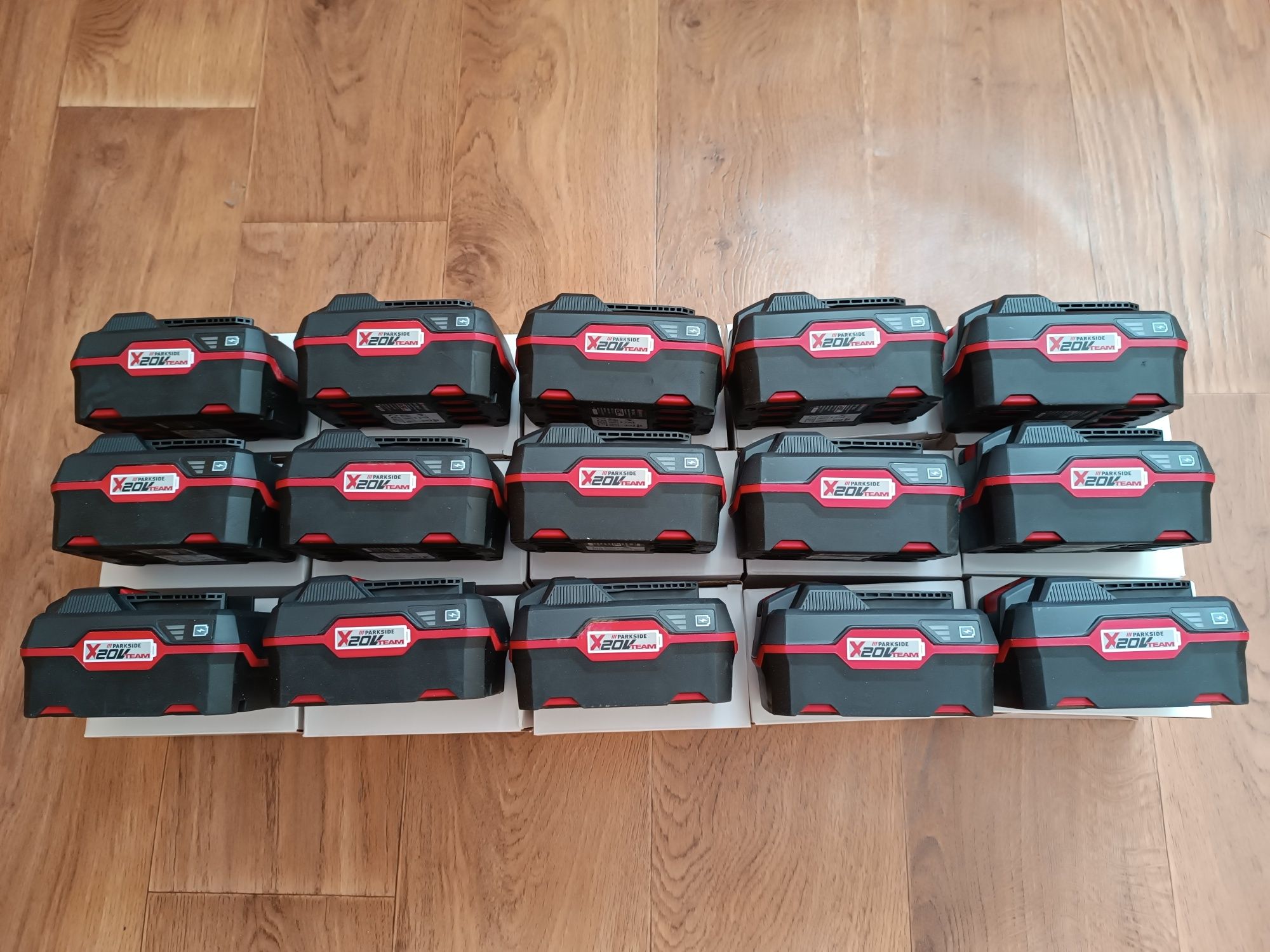 20 V - 2 × 4,5 Ah / Двойно зарядно Parkside/Парксайд