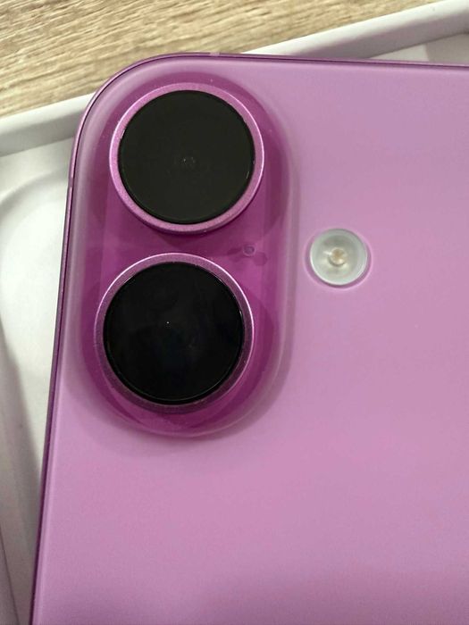 iphone 16  Pink 128gb