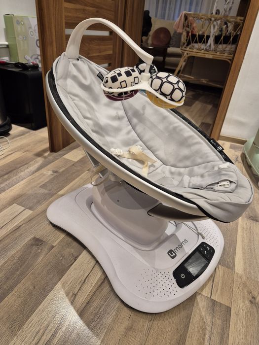 Vând fotoliu/balansoar electric 4moms Mamaroo