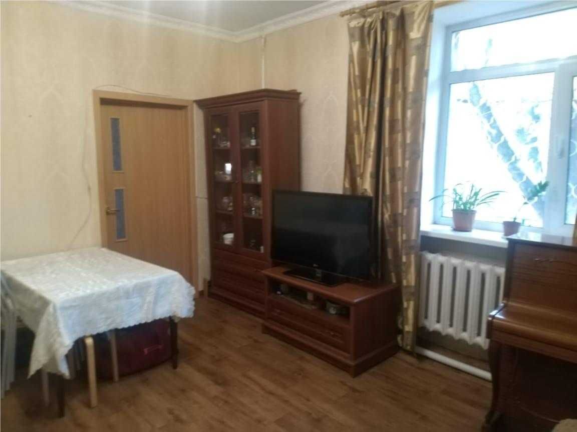 Продам 3 комн квартиру по пр Строителей