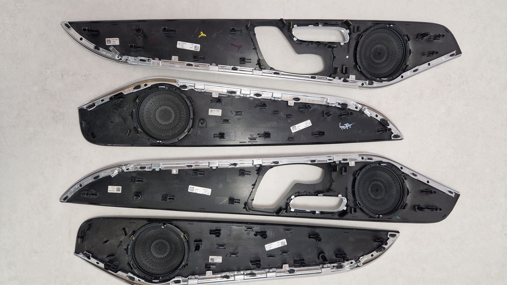 Ornamente, trimuri originale din lemn pentru usi mercedes GLC si GLC C