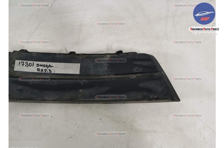 Шкода Рапид / Skoda Rapid 1 [Оригинална лява решетка на проектора]