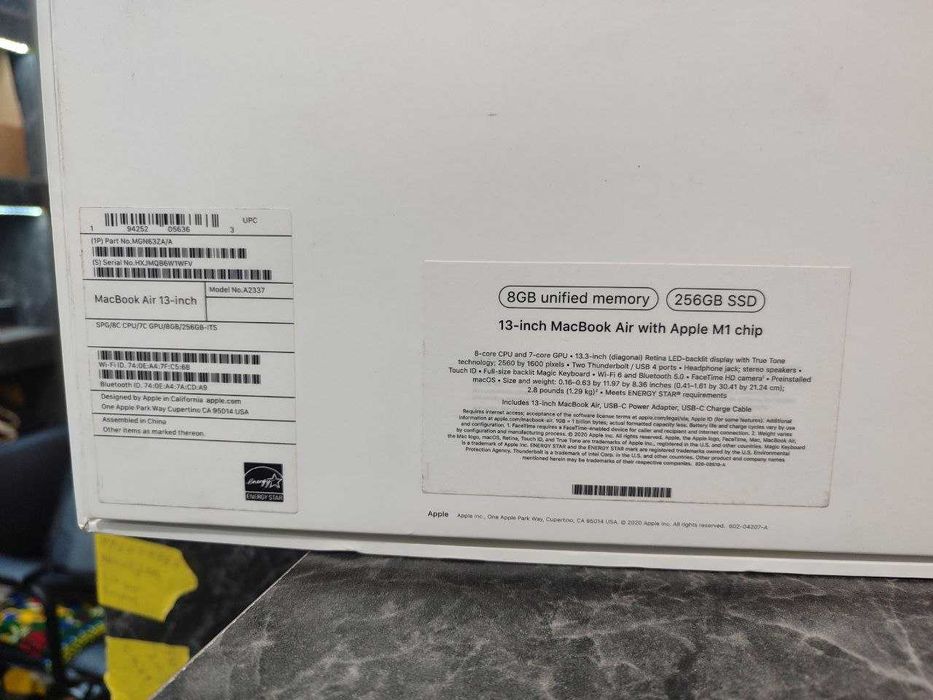 Ноутбук Macbook air 2020 M1 8/256