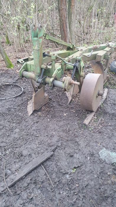 Vand plug pentru tractor