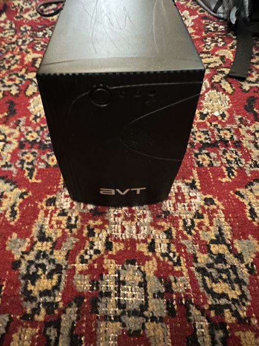Бесперебойник AVT-600 AVR