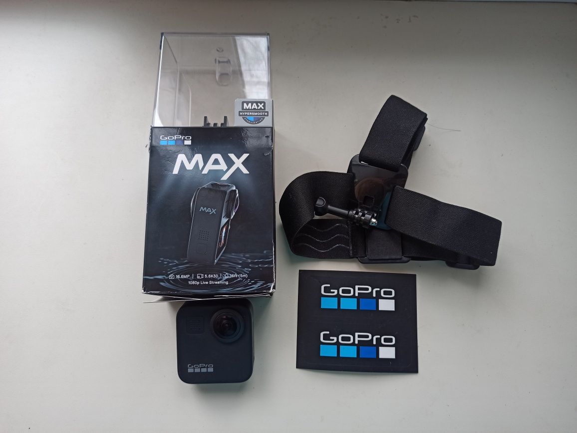 экшн-камера GoPro Max