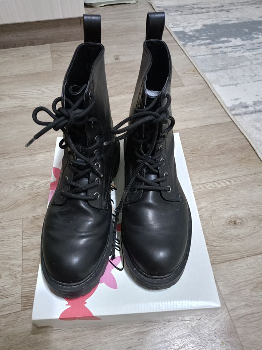 Сапоги женские 38р