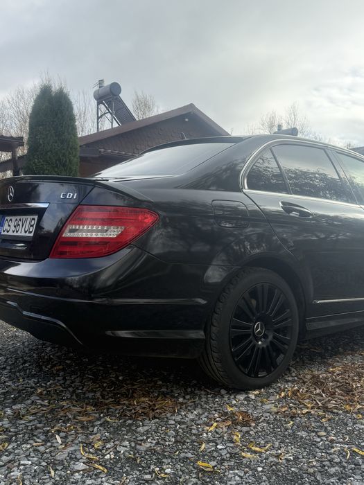 Mercedes - Benz  c class w204 Facelift 2013.09