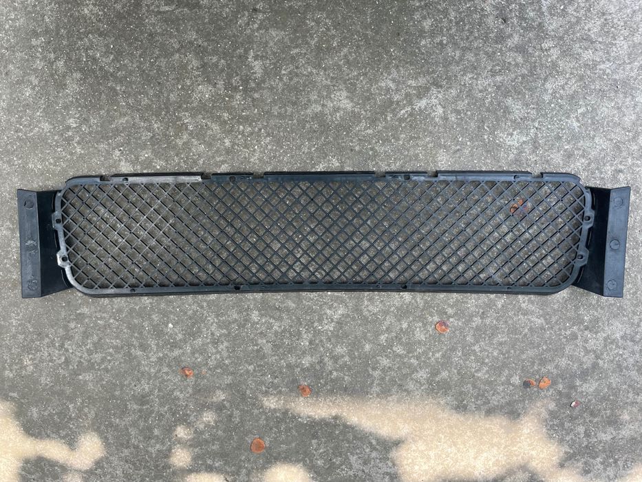 Решетка за М-тех броня – BMW E36