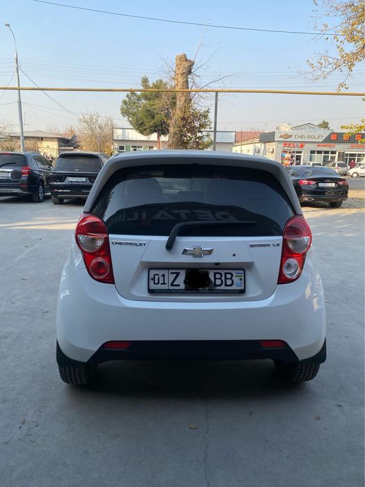 Spark sotiladi 2015 yil