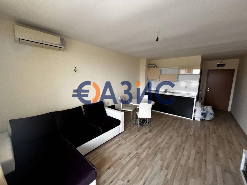 Продава се Едностаен апартамент в к.к. Слънчев бряг - 41 кв.м за 949 €/кв.м - Снимка #1