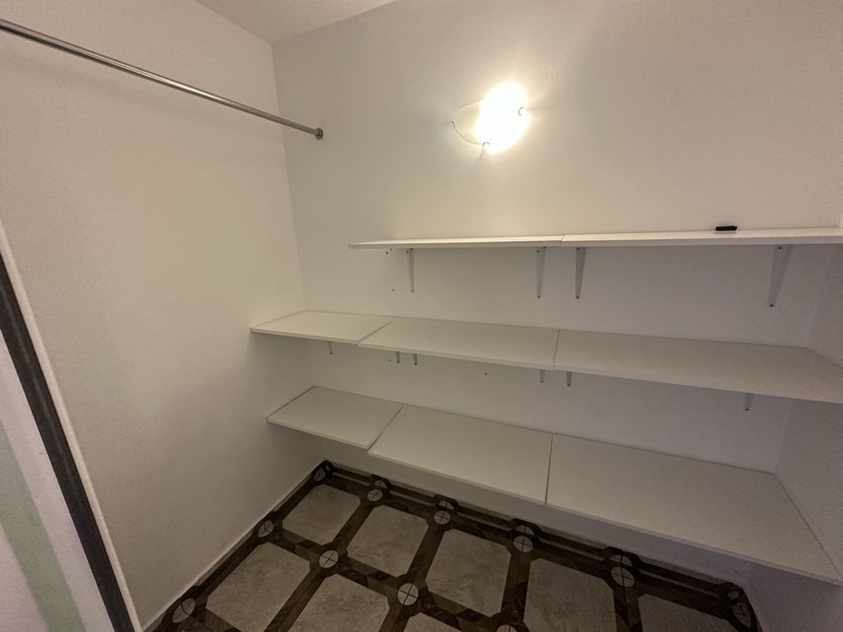 Apartament 2 camere, 60 mp, 2 bai, parter, bloc 2015.