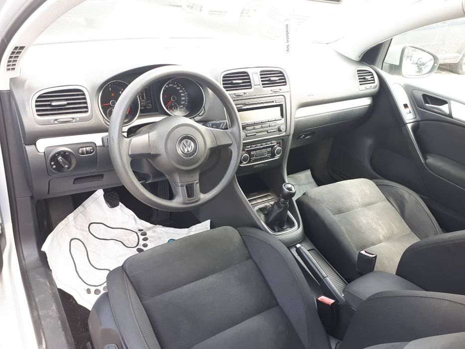 VW Golf Vl 2.0TDI/140hp,2010г