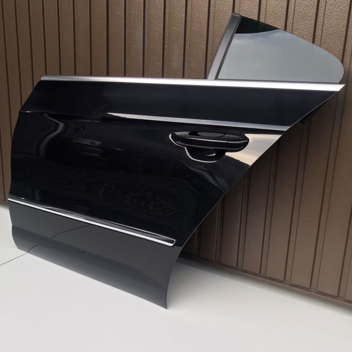 Usa st spate vw Passat CC cod culoare LC9X 2008-2012