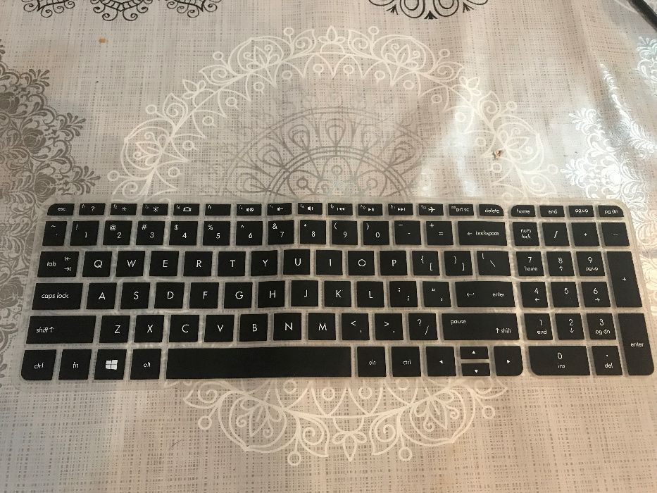 Накладка на клавиатуру HP (защитная пленка с буквами)
