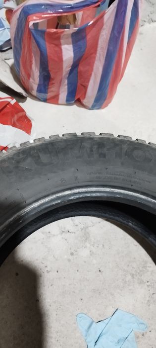 Гуми kumho 195/65/15 зимни