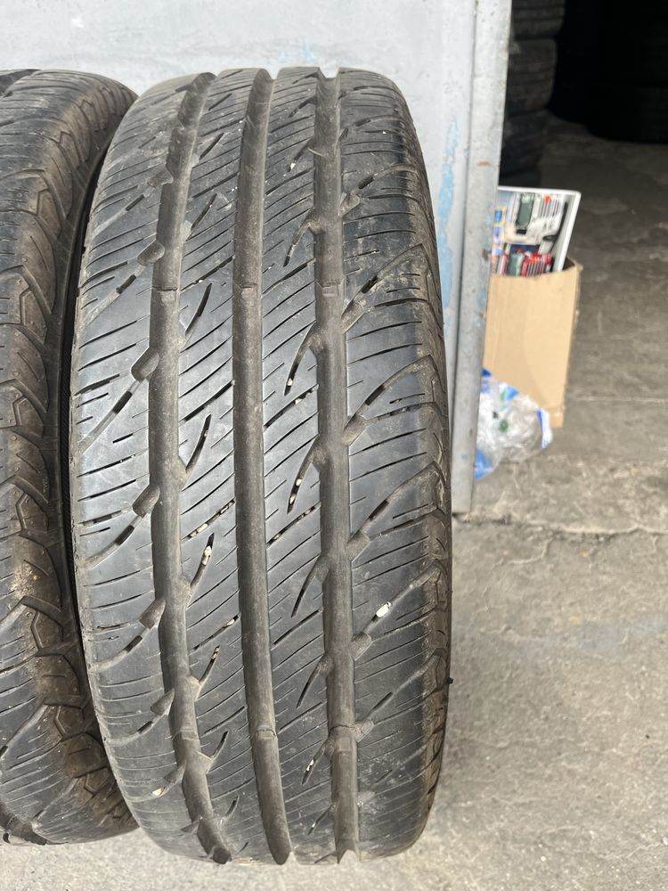 4 бр. гуми за бус 205/65/16C Uniroyal 7-8 mm DOT 0914