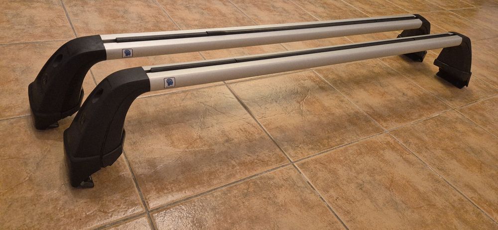 Bare originale portbagaj VW Passat B8, noi, nefolosite niciodata