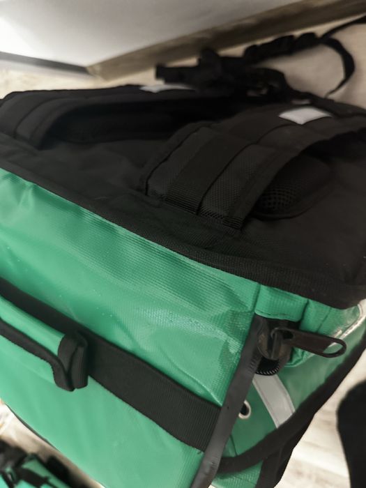 Vând genți bolt food