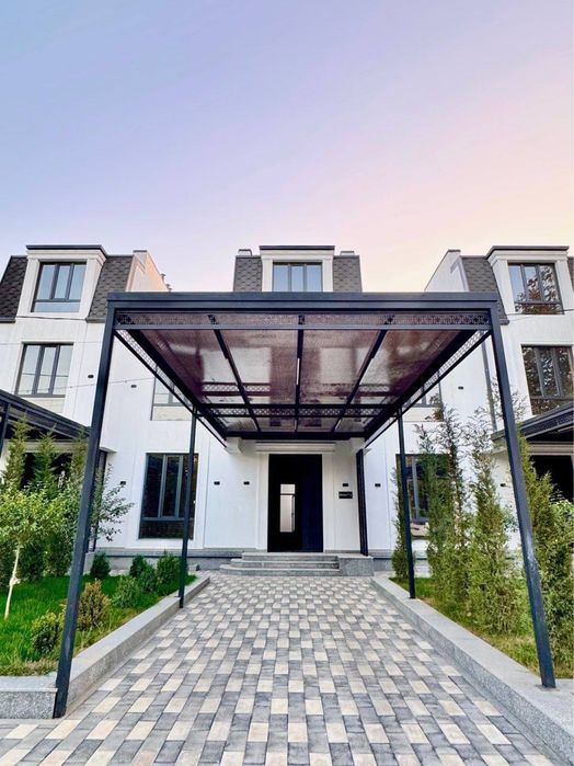 Продается коттедж 5 комнот 4 этажа супер уена