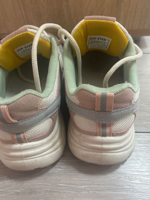 Кецове 37 номер Air Star