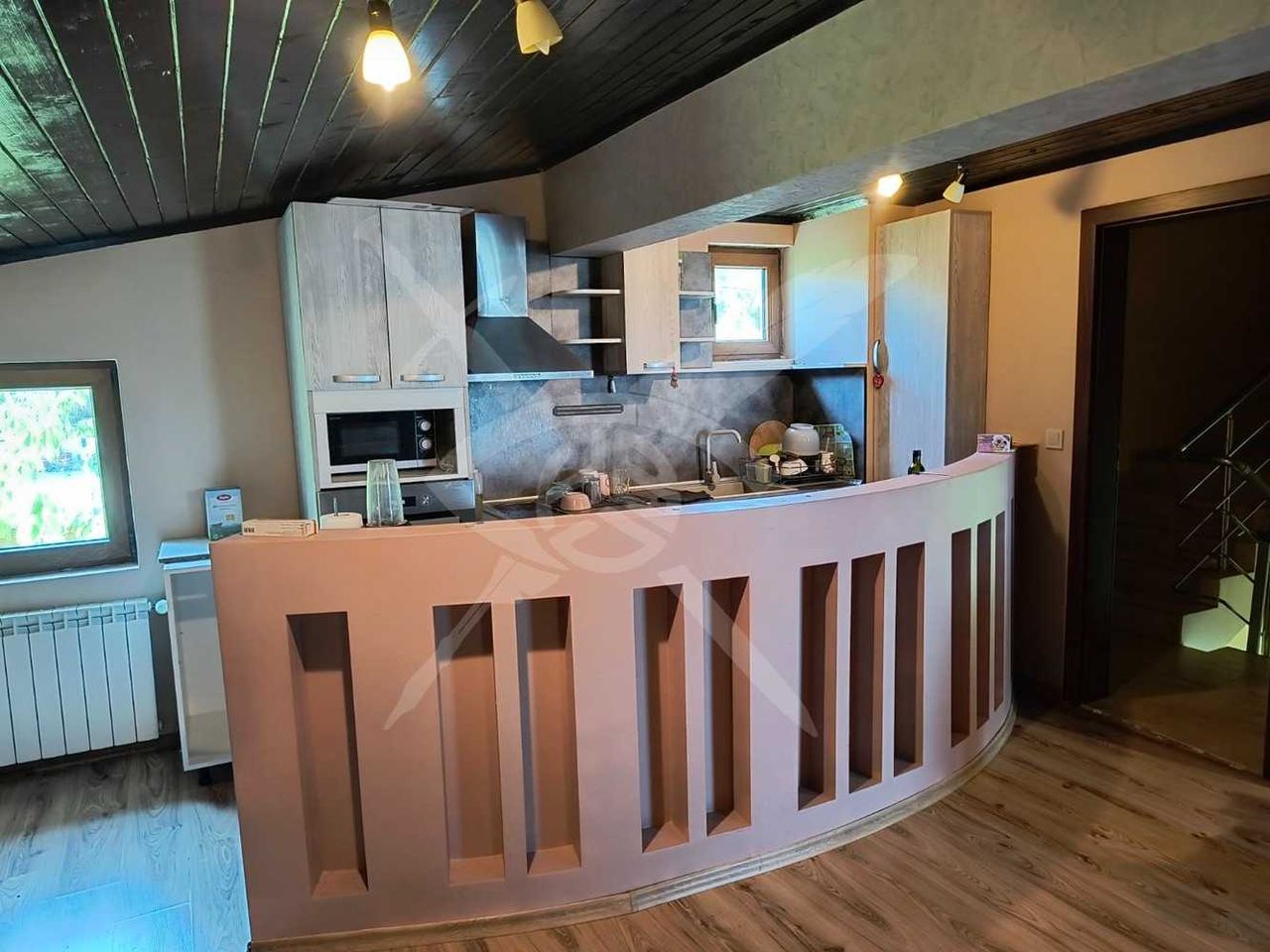 Продава се Къща в София, Горна баня - 442 кв.м за 1672 €/кв.м - Снимка #8