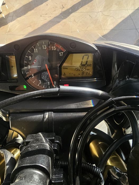 Срочно продаётся HONDA CBR600RR