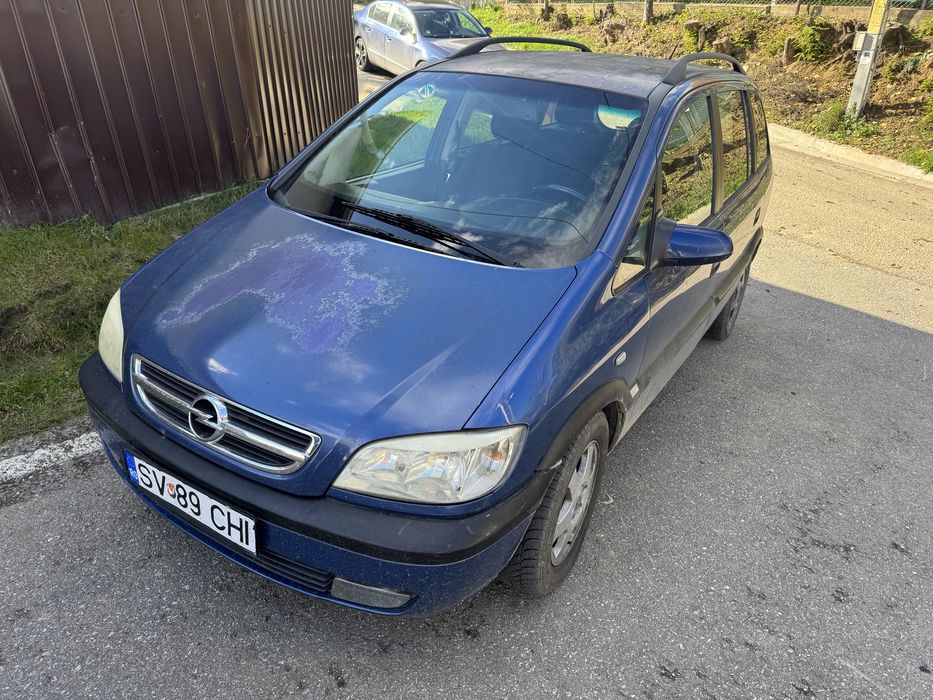 Vand sau dezmembrez Opel Zafira