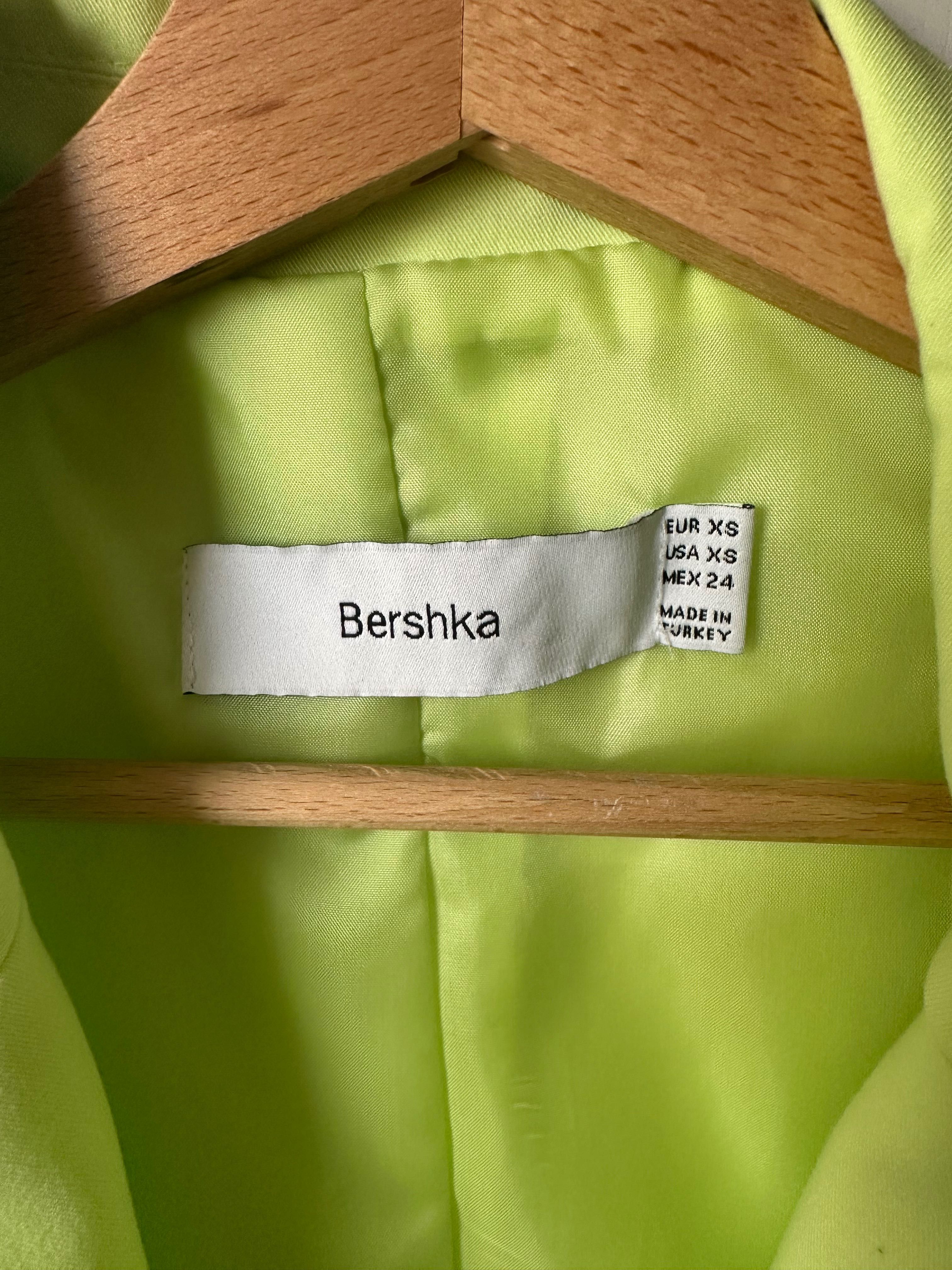 Bershka сако свежо зелено