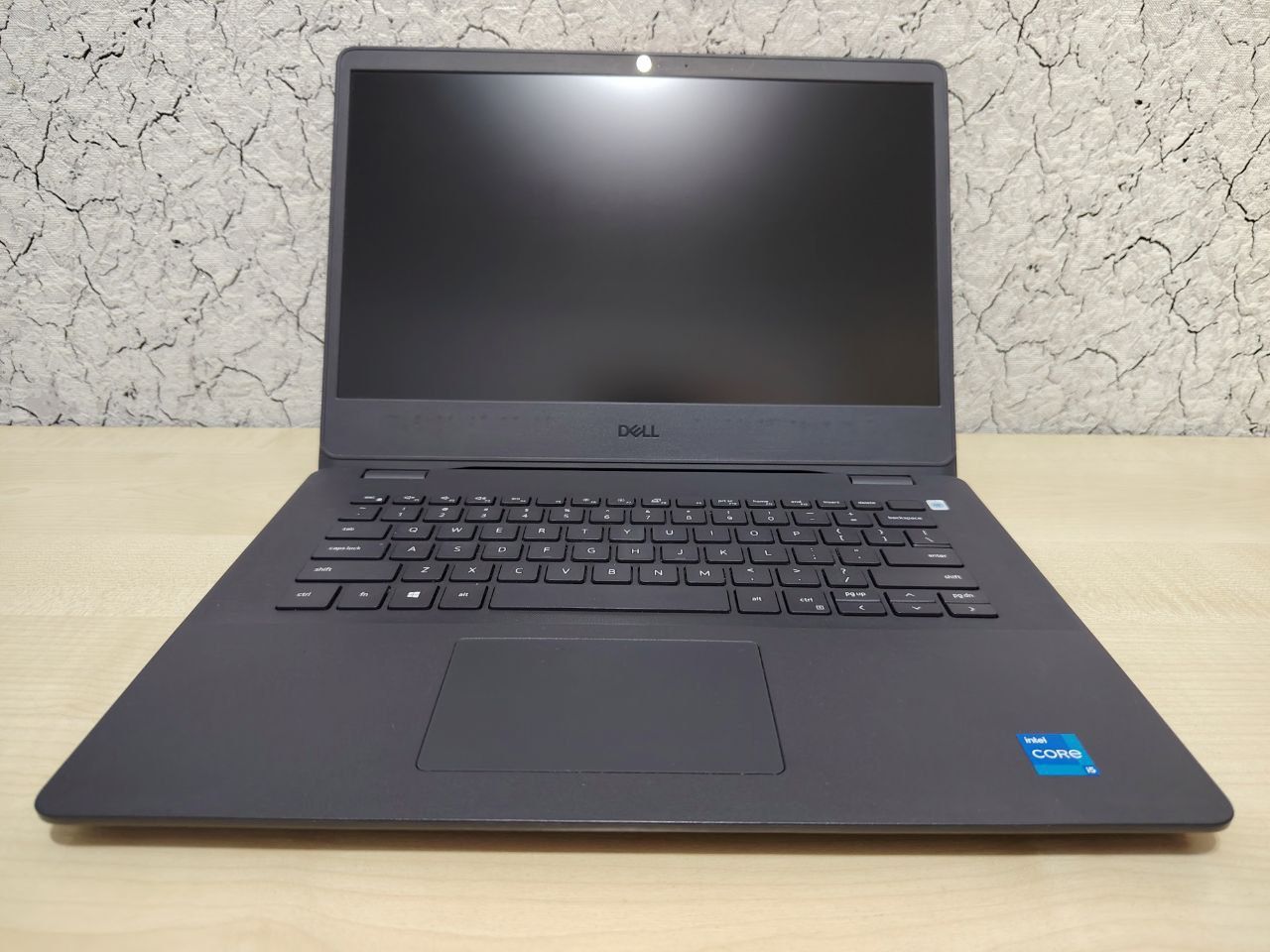 Noutbook Dell Vostro core i5 1135G7