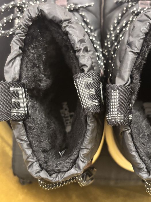 Vând cizme de zăpadă The North Face ThermoBall – ca noi