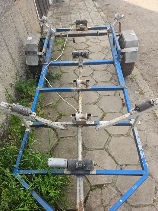 Колесар за лодка 4метра