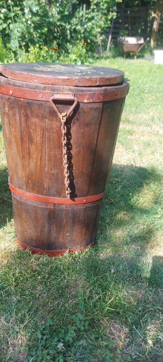 Bote pentru cules struguri