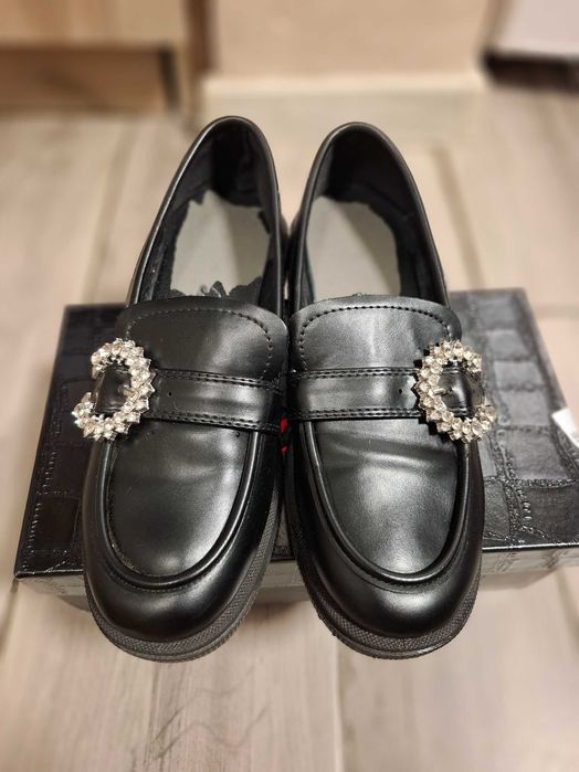 Пролетни обувки дамски мокасини