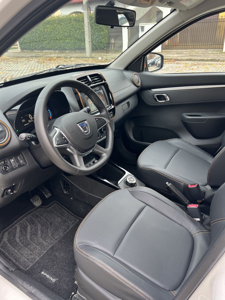 Dacia Spring Comfort Plus Navi CCS Camera