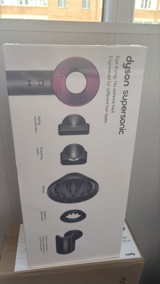 Dyson пылесос, фен, стайлер