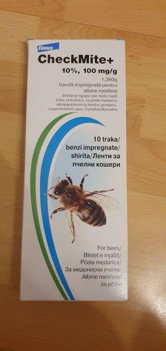 Vând 3 cutii Checkmite +  tratament varooa pentru albine