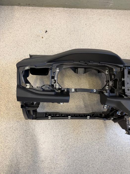 Plansa bord vw taigo