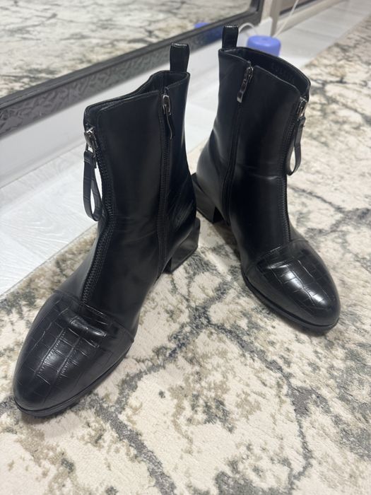 Женские полусапожки