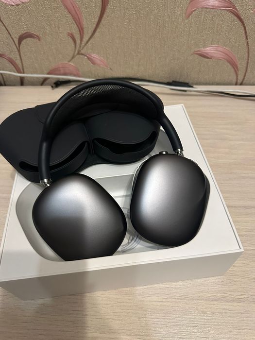Air pods max  состояние как новое