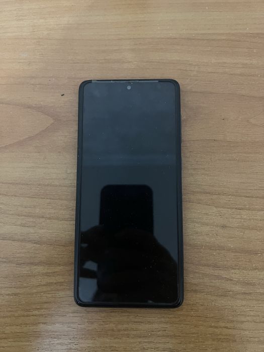 Samsung A71 128 в хорошем состоянии
