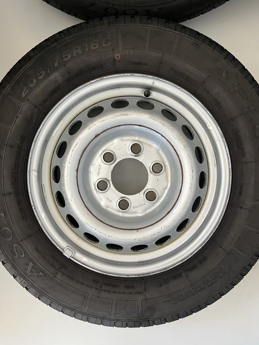 Джанти 16 цола 6х130 за Мерцедес Спринтер с летни гуми 205/75/16C