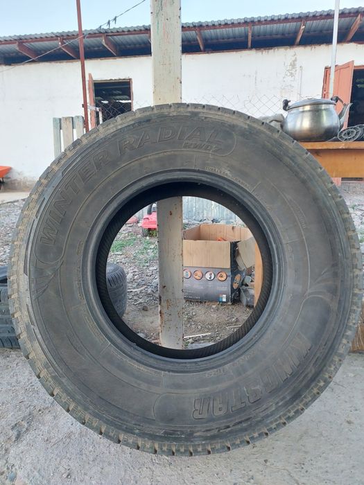 Продам шины для Митсубиси монтера спорт!