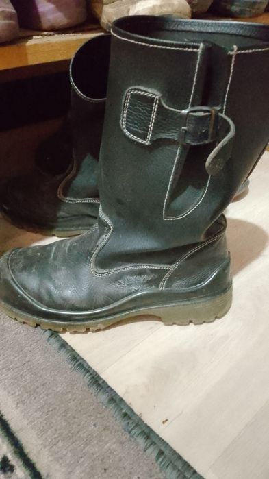 Мужские обувь продам