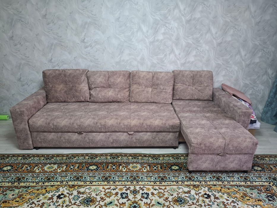 Продам диван 3 м.