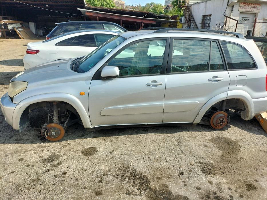 Toyota RAV4 2.0 / Тойота Рав4 2.0 Бензин 2003г. На Части